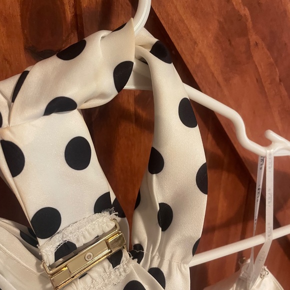 Club London-Golden Girl-White Polka Dot One Shoulder High-neck flared midi dress - Picture 4 of 4